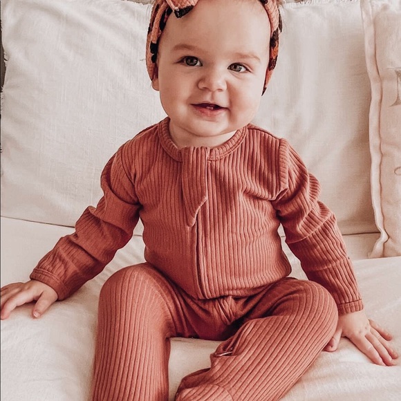 Meet your Posher - Picture 13 of 16